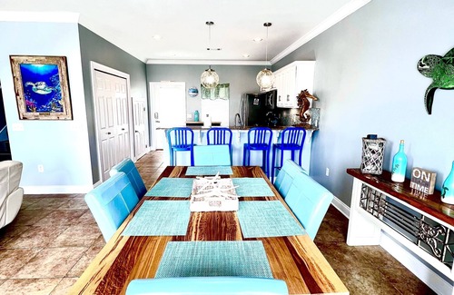 Villa Segunda Casa | UPDATED BRAND NEW RENTAL, STEPS TO THE GULF W/VIEWS, NEW POOL PING PONG SLEEPS 9