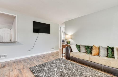 Enderly Park Casa | Updated Charlotte Home with Yard about 3 Mi to Uptown!