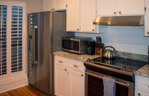 Snee Farm Condominio | Updated Condo centrally located Extended Stay Charleston and Beaches