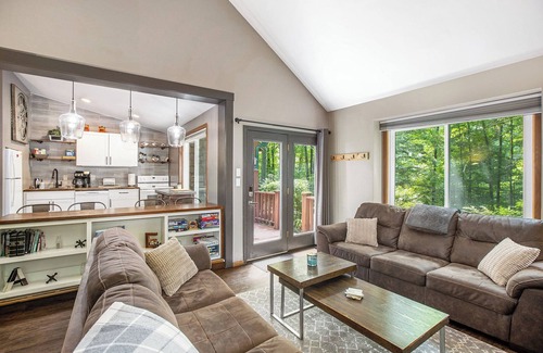 Bellaire Condominio | Updated Cozy Cabin w/ Loft at Schuss Mountain w/Resort Privileges