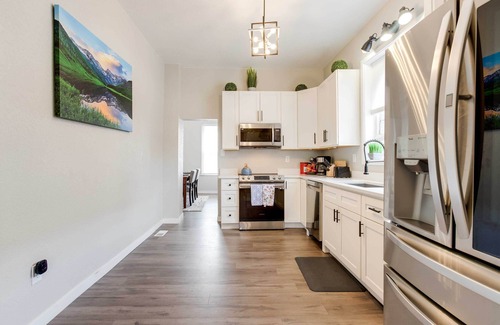 Speer Casa | Updated Denver Home Near Parks, Dining & Shops!
