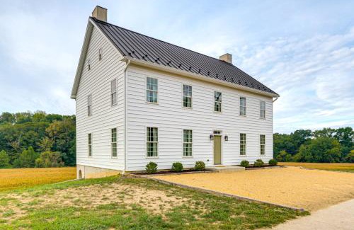 Middletown Casa | Updated Farmhouse Less Than 2 Mi to Historic Middletown!