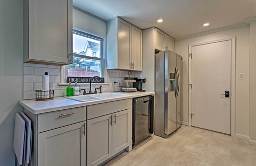 Highland Falls Cabaña | Updated Home w/ Patio Half Mile to West Point