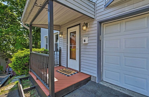 Highland Falls Cabaña | Updated Home w/ Patio Half Mile to West Point