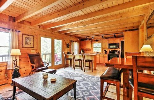 Conway Casa | Updated Log Cabin Near Story Land and Dianas Baths!