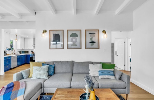 Edgemar - Pacific Manor Casa | Updated Lux Mid-Century Modern Home 0.5mi to Beach