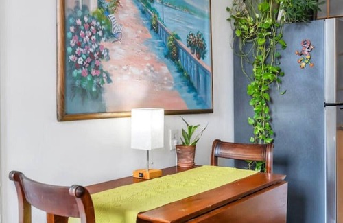 Faubourg Marigny Condominio | Updated Marginy Condo | Beautiful Outdoor Patio