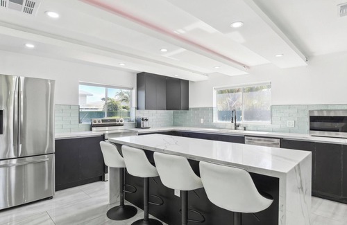 Ives Estates Villa | Updated Miami Villa w/ Private Pool: 6 Mi to Beach
