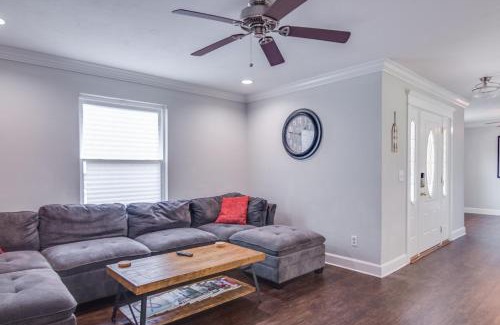 Tallahassee Casa | Updated Midtown Home, 12 min from Downtown TLH