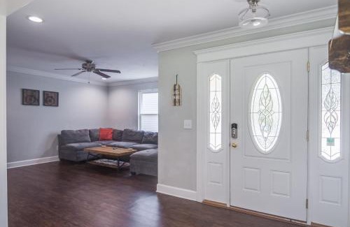 Tallahassee Casa | Updated Midtown Home, 12 min from Downtown TLH