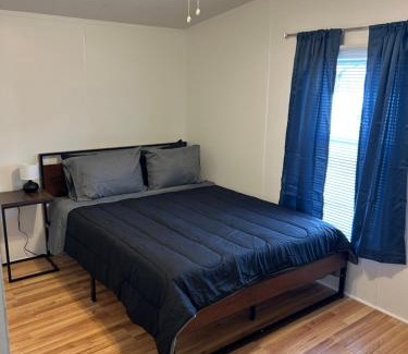 Candler Apartamento | Updated Mobile Home in Asheville