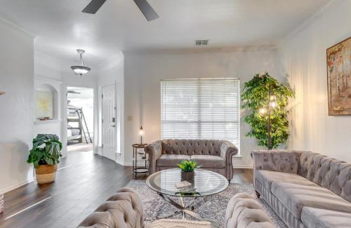 Oklahoma City Casa | Updated Oklahoma City Home about 11 Mi to Bricktown!