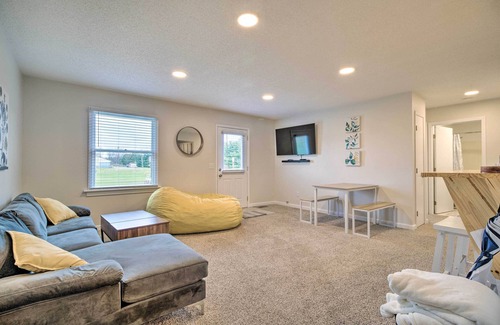 Onsted Apartamento | Updated, Pet-Friendly Apartment w/ Yard, Deck