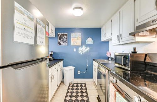 Myrtle Beach Apartamento | Updated Resort Condo, Walk to Myrtle Beach!