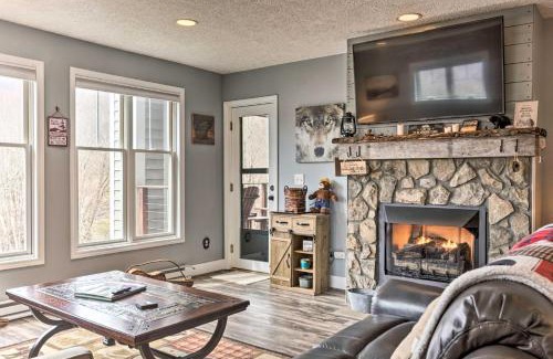 Seven Devils Apartamento | Updated Seven Devils Condo with Deck and Mountain View