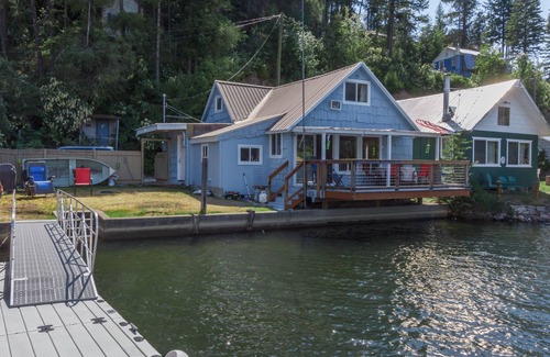 Loon Lake Cabina | Cabaña frente al mar actualizada con gran muelle privado, impresionantes vistas