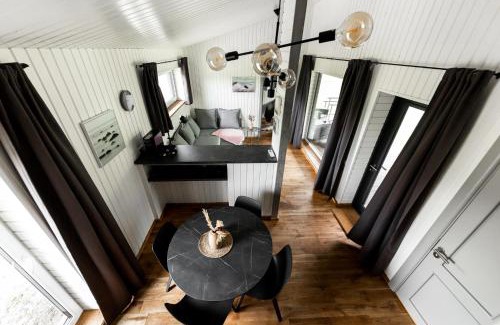 Regi Casa | Upes Māja
