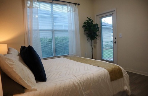 Southside Apartamento | Upgraded apt With Everything you Need