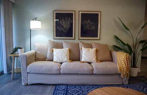 Southside Apartamento | Upgraded apt With Everything you Need