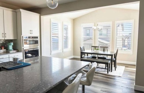 Castle Rock Casa | Upgraded Cozy, Spacious Family Friendly Home