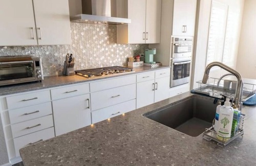 Castle Rock Casa | Upgraded Cozy, Spacious Family Friendly Home