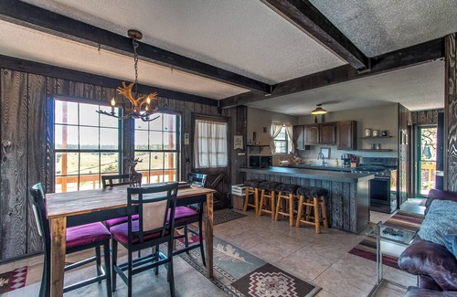 Indian Mountain Cabina | Upgraded & Private Cabin, Incredible Views over 6+ acres by Nat'l park access