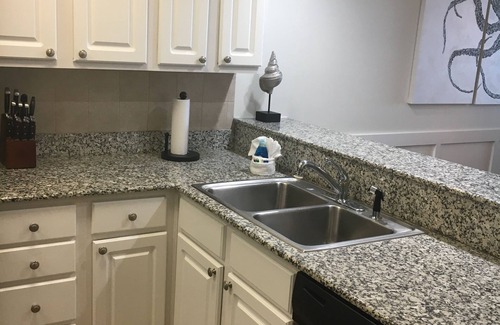 Orange Beach East Condominio | ¡Actualizaciones en abundancia! IMPRESIONANTES vistas, pasos a la arena y corto paseo a FLORA-BAMA !!