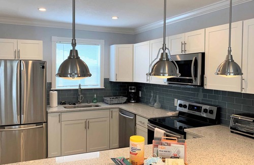 Poiciana Park II Casa | Upland Zen Retreat Home near Downtown West Palm Beach Pet Friendly