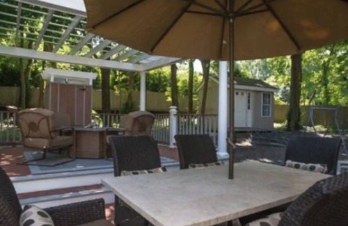 Sagamore Beach Casa | Upper Cape Mansion: Minutes From Beach