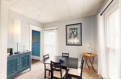 Bucksport Casa | Upper Corbel House