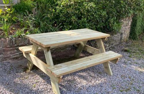 Risca East Casa | Upper Grippath Farm Holiday Cottages