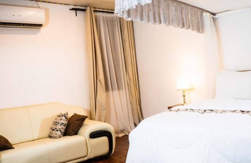 Mbezi Beach Cama Y Desayuno | Upper Hill Place