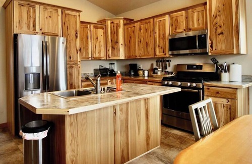 Whitehall Casa | Upper Ranch - 100 Acre Mountain Views