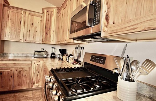 Whitehall Casa | Upper Ranch - 100 Acre Mountain Views