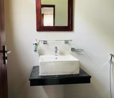 Hettimulla Villa | Upper Stone Bungalow