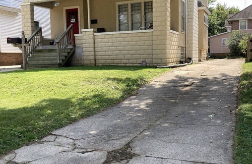 Peoria Apartamento | Upper Unit in Duplex