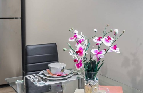 Central Hamilton Apartamento | Upscale 1BR - Boutique Apartment - PRIME Location!
