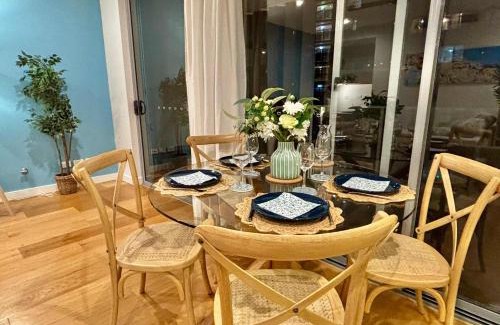 Bondi Junction Apartamento | Upscale 1BR next Bondi Westfield & Trains with secure parking