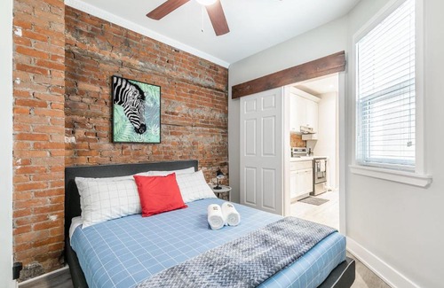 Central Hamilton Apartamento | Upscale 2BR Apt - Prime Location w Netflix