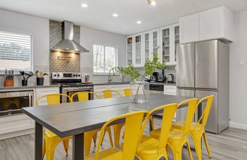 North Richland Hills Casa | Upscale 3BR/2B Cozy Home with Pool & Grill