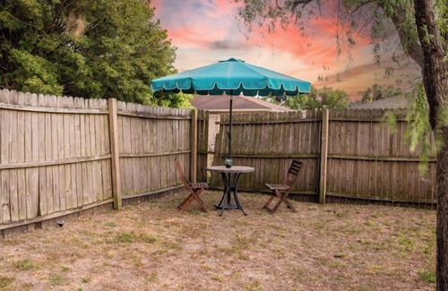 East Ybor Casa | Upscale 4 BR Ybor Hse with Outdoor Living Space