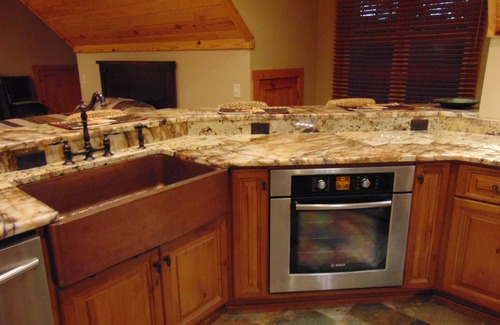 Lake Oconee Apartamento | Apto exclusivo disponible para estancias cortas / largas. Cocina, baño, lavadero c / generador.