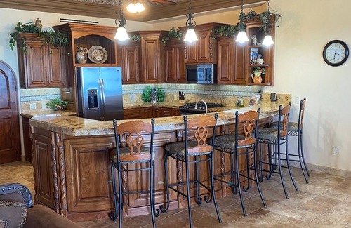 Puerto Peñasco Casa | UPSCALE Beachfront Amazing. 5 bedrooms. Pet Friendly!