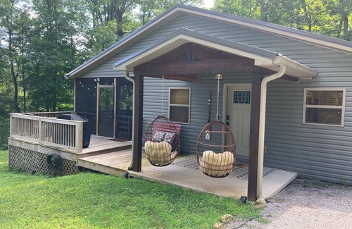 Smithville Cabina | Upscale CHL cabin with incredible year-round lake views - New Owners & Upgrades
