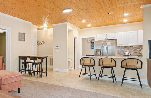 North Charleston Casa | Upscale Country Gem, Pool+Hot Tub, Games, Fire Pit