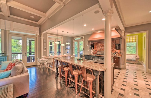Hartwell Casa | Upscale Family Home w/ Dock on Lake Hartwell!