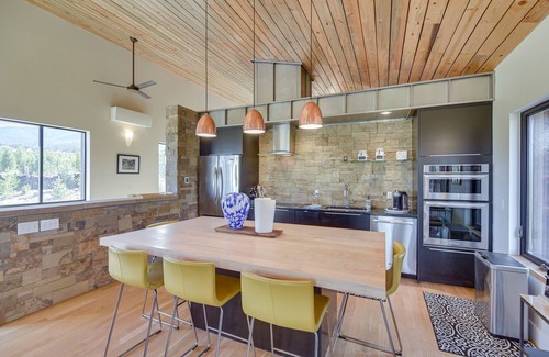 Granby Casa | Upscale Fraser Home w/ Deck & Mountain Views!