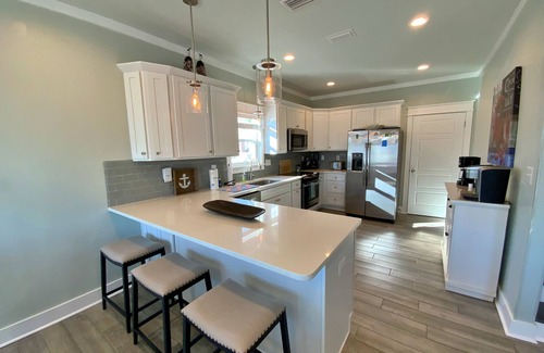 Morgantown Casa | Aug & Sept Discounted! Upscale Home - Pools & Tennis