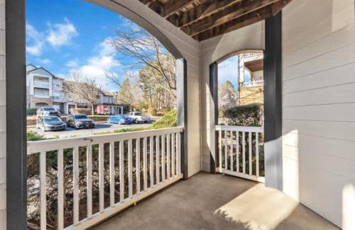 Southwest Raleigh Apartamento | Upscale King 1BR Suite Mins to Downtown Raleigh