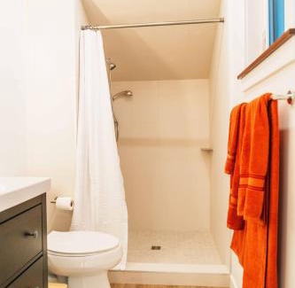 Kensington Apartamento | Upscale Laneway Loft Near Downtown AC WiFi